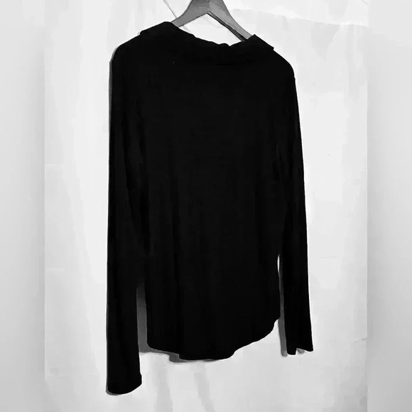 🛑 NWT Steve Madden Black Ruched Stretchy Collared V-Neck Button-up Shirt XXL - Picture 6 of 11